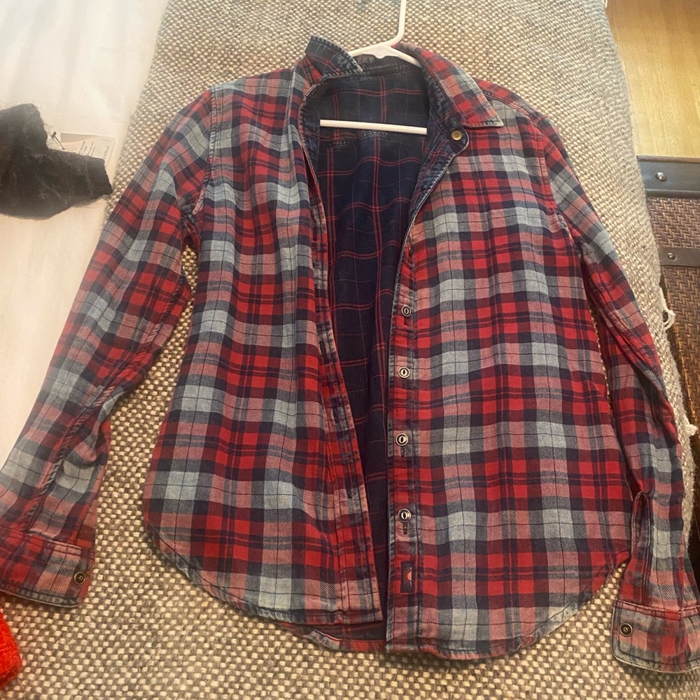 FAHERTYS reversible button down!